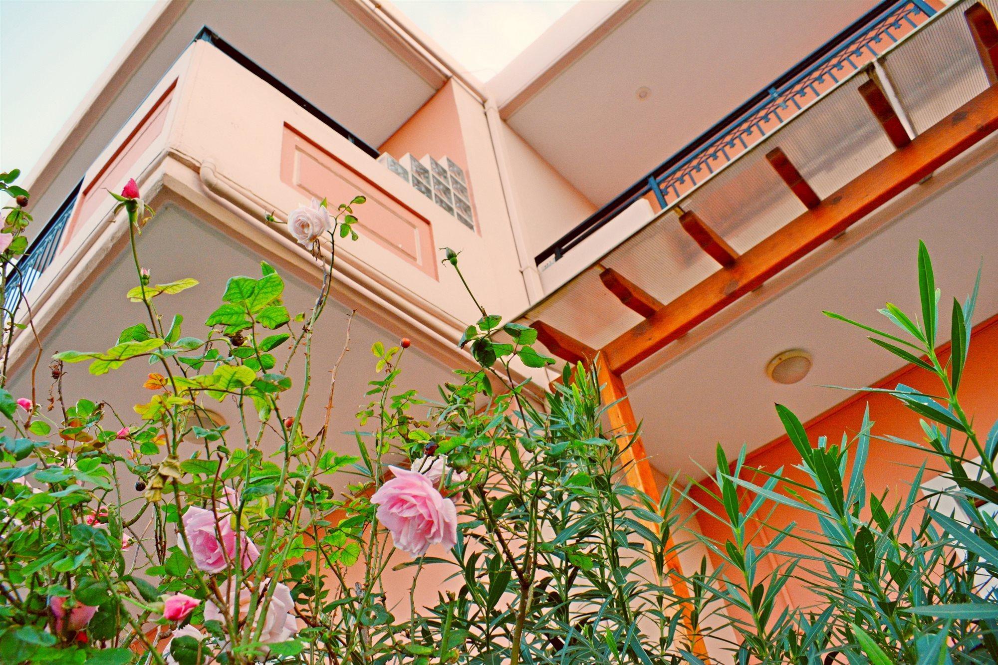 الشقق الفندقية ستالوسفي  Melina'S House المظهر الخارجي الصورة